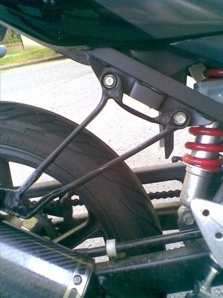 exhaust bracket 2.0a