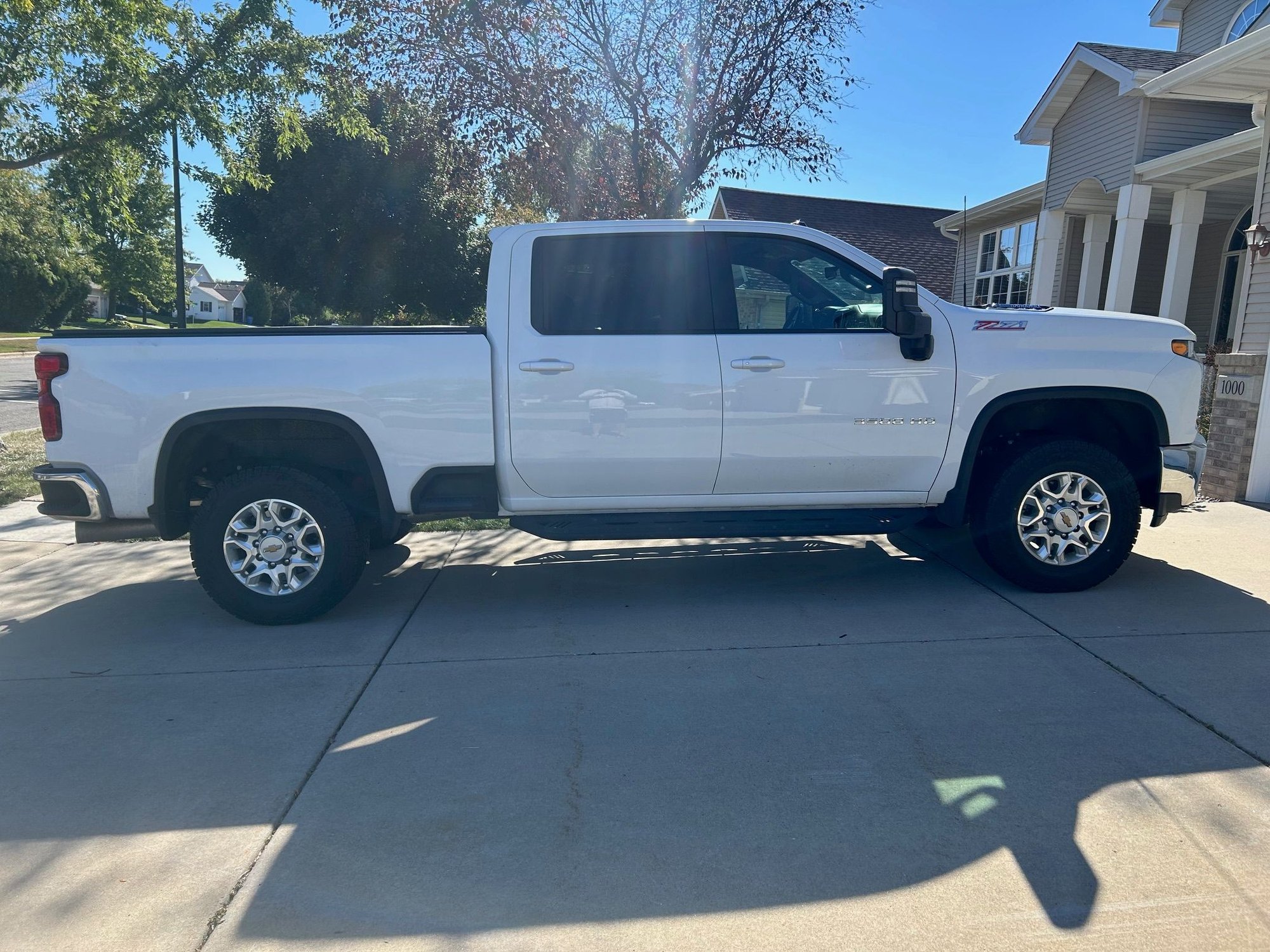 2023 Chevrolet Silverado 3500 HD - 2023 Chevrolet Silverado 3500 SRW Crew LT 4WD - Used - VIN 2GC4YTEYXP1715554 - 44,700 Miles - Other - 4WD - Automatic - Truck - White - Waunakee, WI 53597, United States