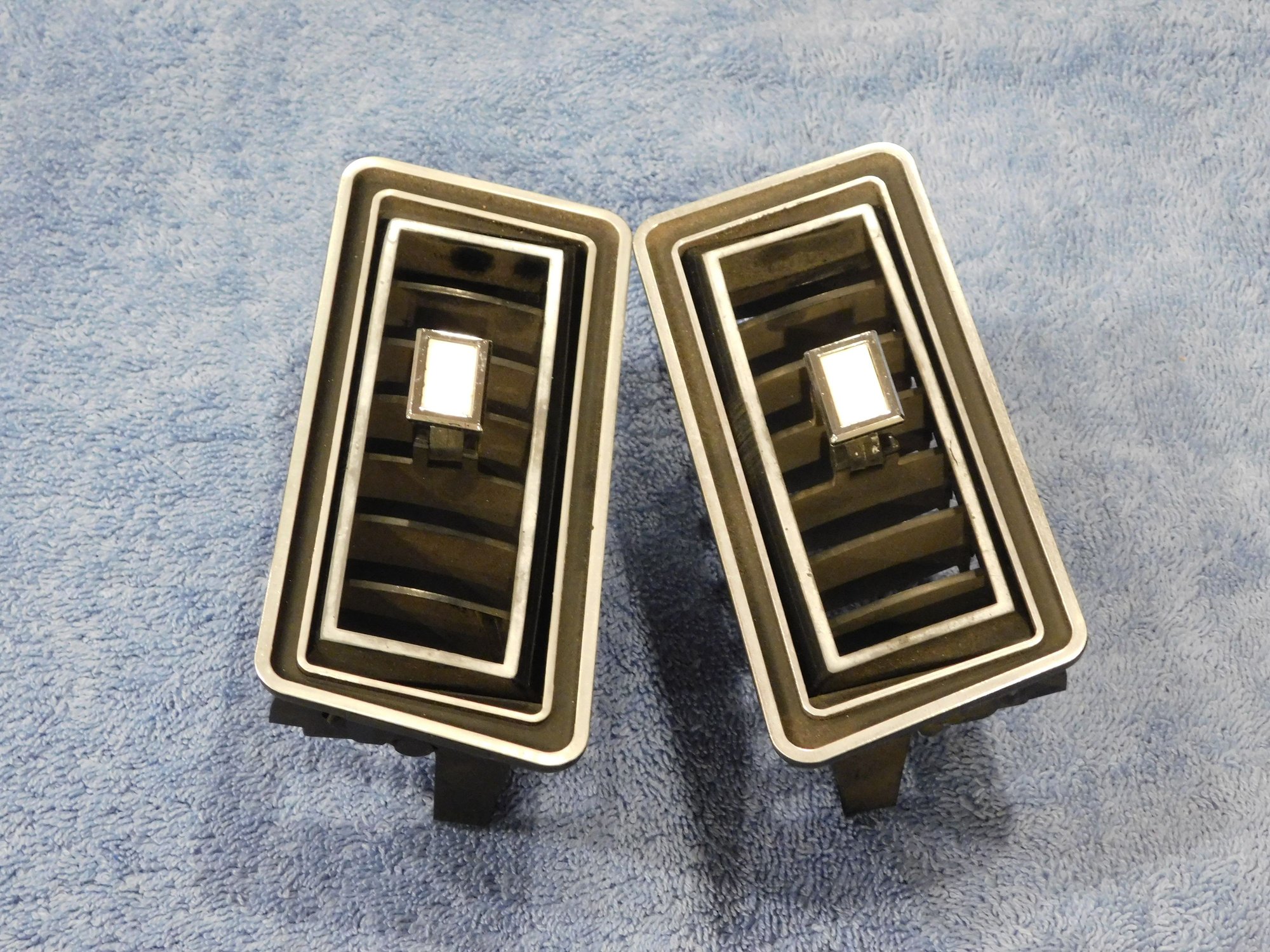 19701972 Dash A/C vents Olds Cutlass 442 Vista Cruiser