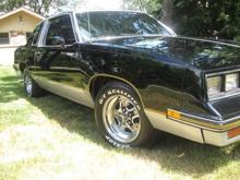 olds 442 for sale 5600.00,very nice car
strait clean nice paint