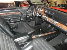 442 interior