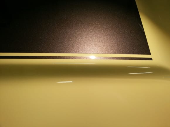 Sparkling brown stripe is 2016 to 2019 Lexus color
