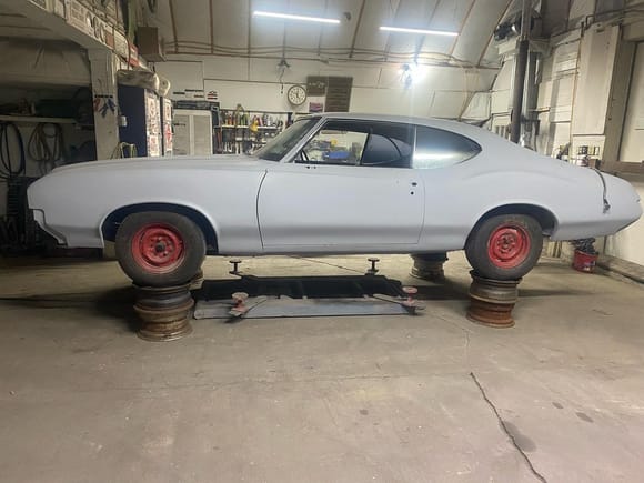 Hey guys, been absent for awhile just busy with some other projects around the shop.. but still working on this guy. Body work is well on its way, as well as painting the floor pans and laying down some Amazon kilzmat.. I’ll post more regular updates.
Thanks! 