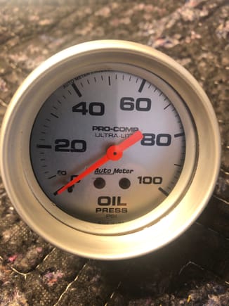 Autometer  Ultra-Lite 2 5/8 mechanical oil pressure gauge $50