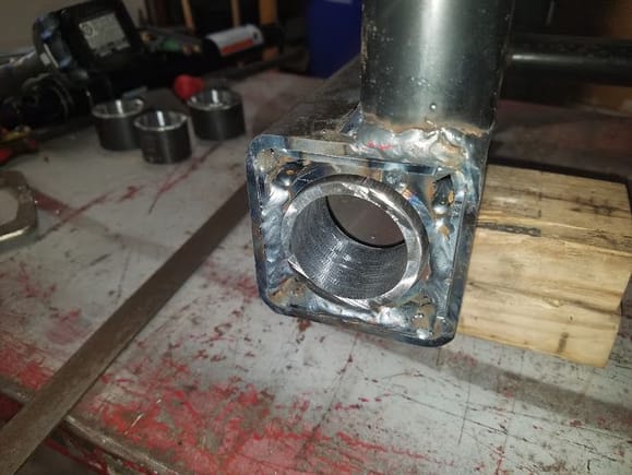 ok these sucked azz.  these lowers are shimmed to aim the rams perfectly vertical on both axes.  then tacked and checked.  The problem with weld is it shrinks as it cools so i had to "Learn" compensate.  but i got it eventually