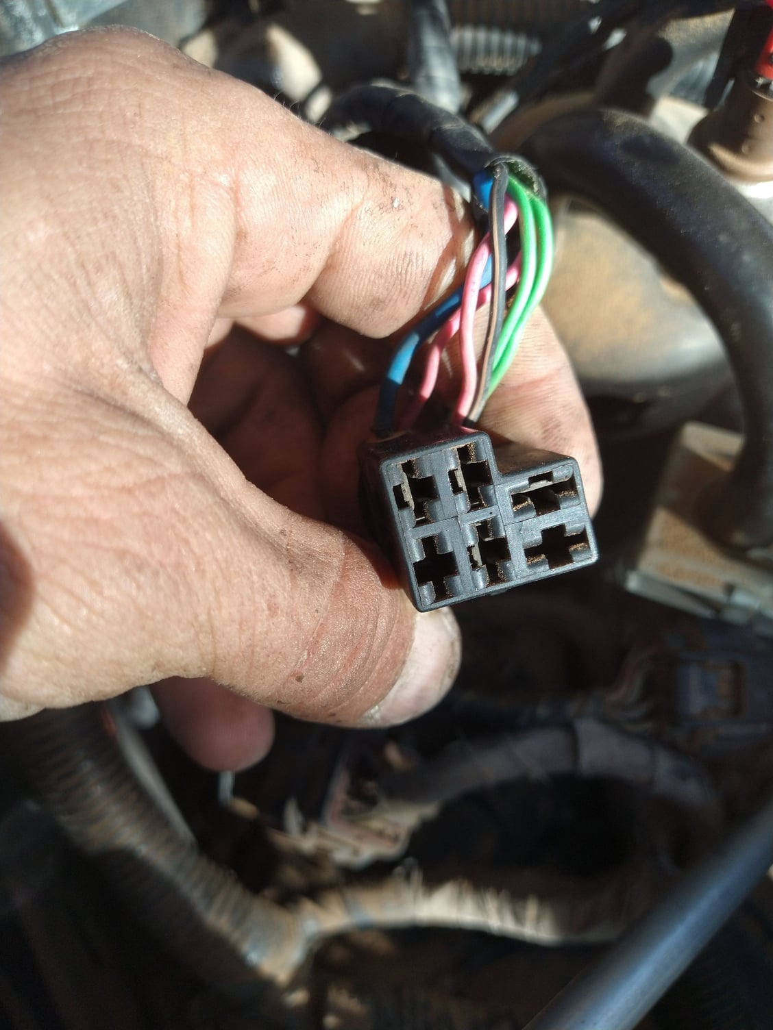 Multiple engine wiring harnesses clips not connected - DodgeForum.com