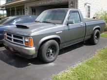 My 1987 Redneck 360 V-8 Dodge Dakota.