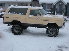 1985 Ramcharger, 8" suspension lift, 1 ton front and rear axles (Dana 60's 4.10)