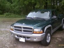 3 Generations of Dakota