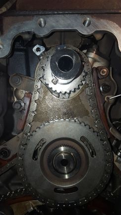 Don t worry you will always find somebody here to tell you what to if you are lost.
You just have to build a tool to loose the camshft from the pinion.