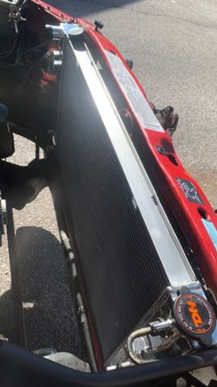 Opposite side of truck. Also the front of it. 