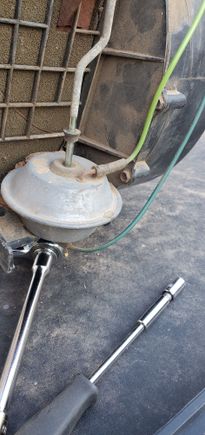 This is the floor/vent valve