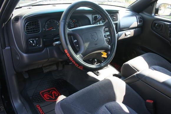 2000 Dodge Durango Interior 2