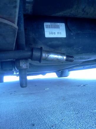 IMG 20120506 172002....rear shock lower mount...is that sleeve supposed to be there????