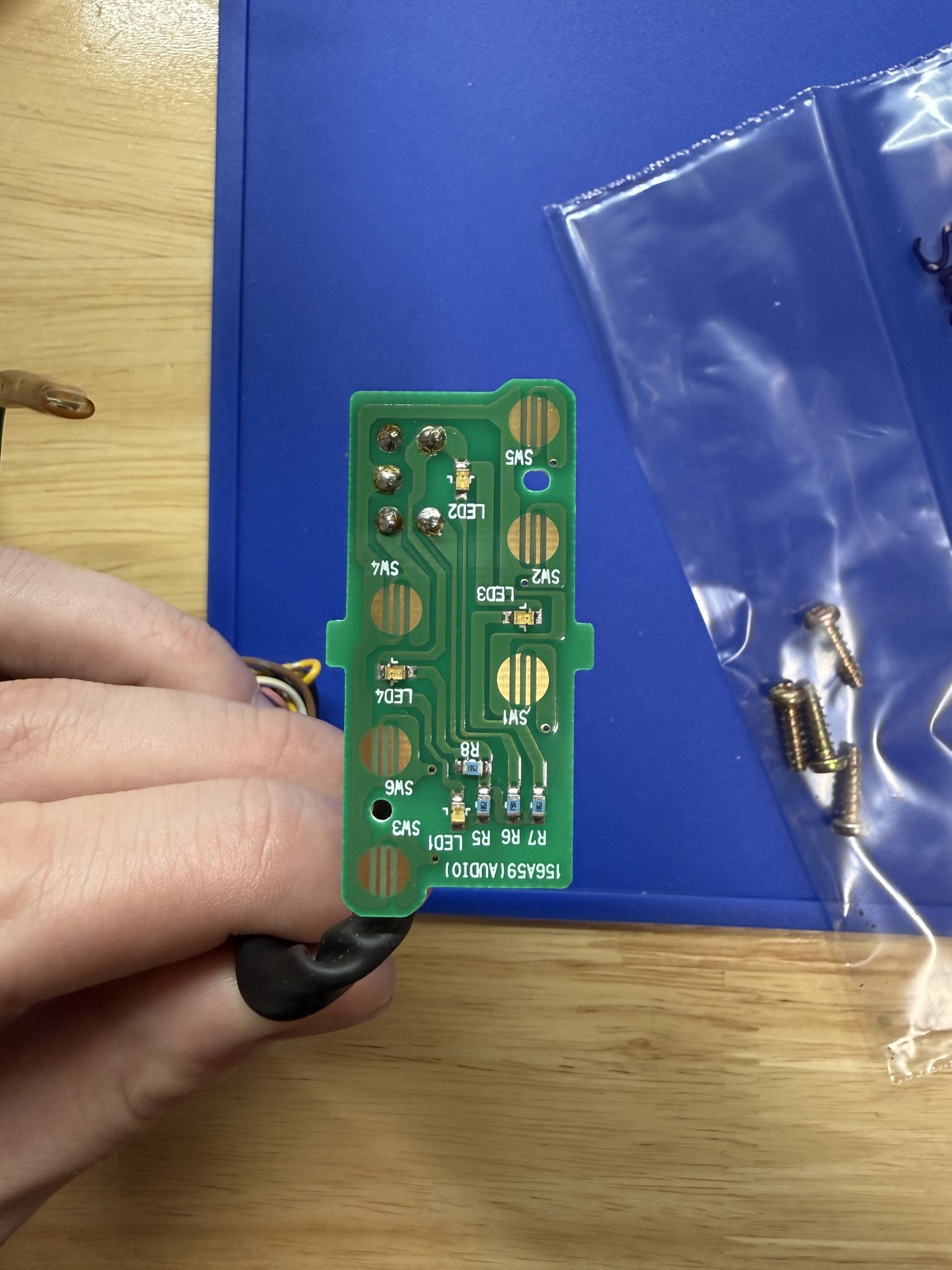 Steering wheel control circuit board