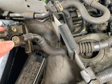 Positive battery cable 