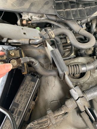 Positive battery cable 