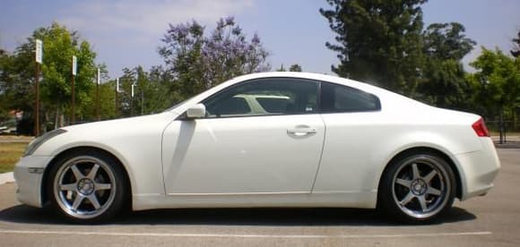 Side shot JLB Apollo's lowered on 350Z H-Techs (no spring mod)