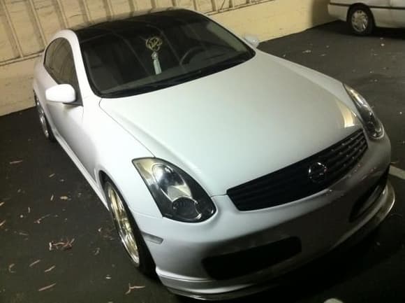 VIP Cloud White G35 02