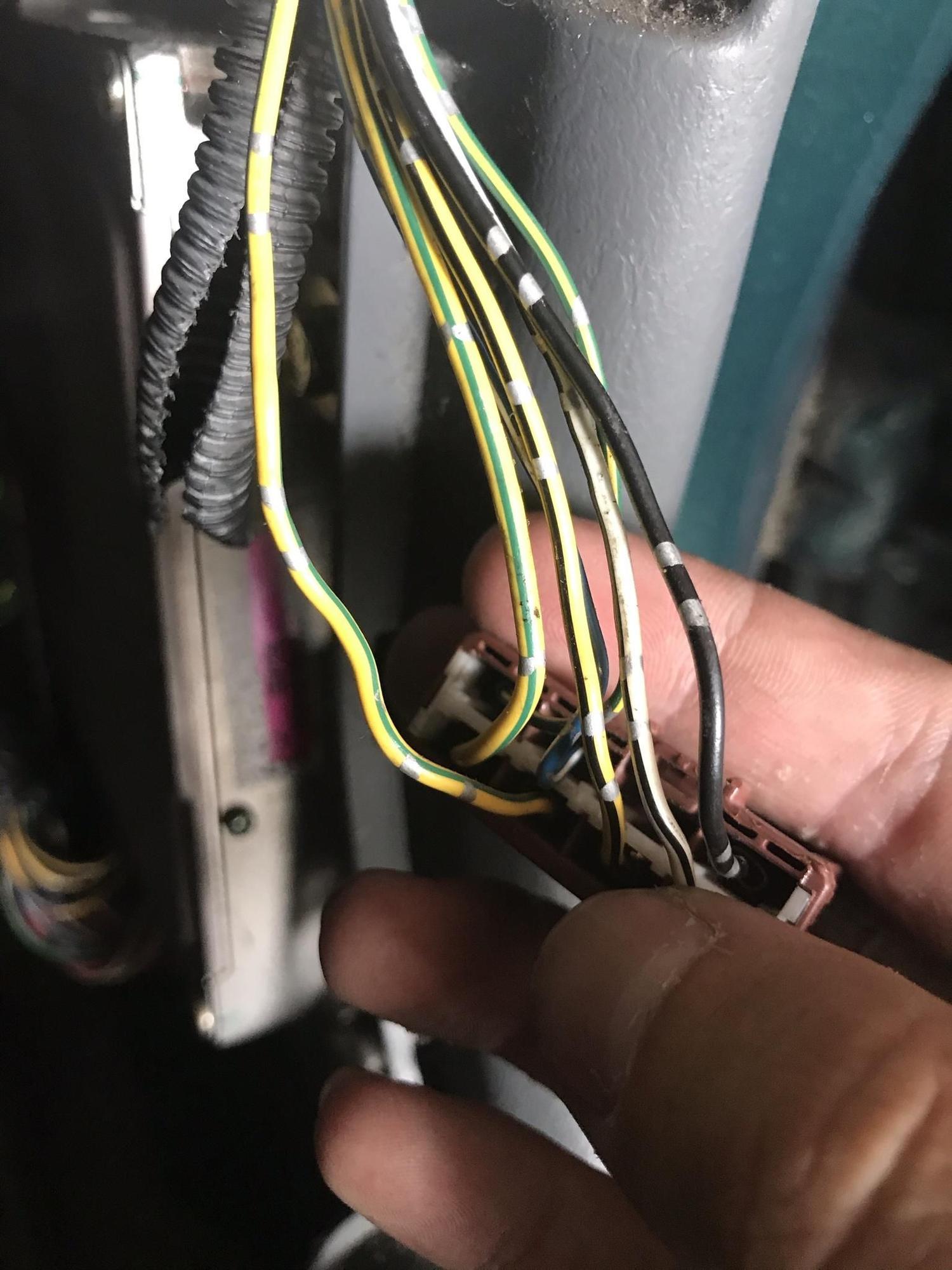 1999 Civic EX Coupe PGMFI/Fuel Pump Relay Kill Switch Install Honda