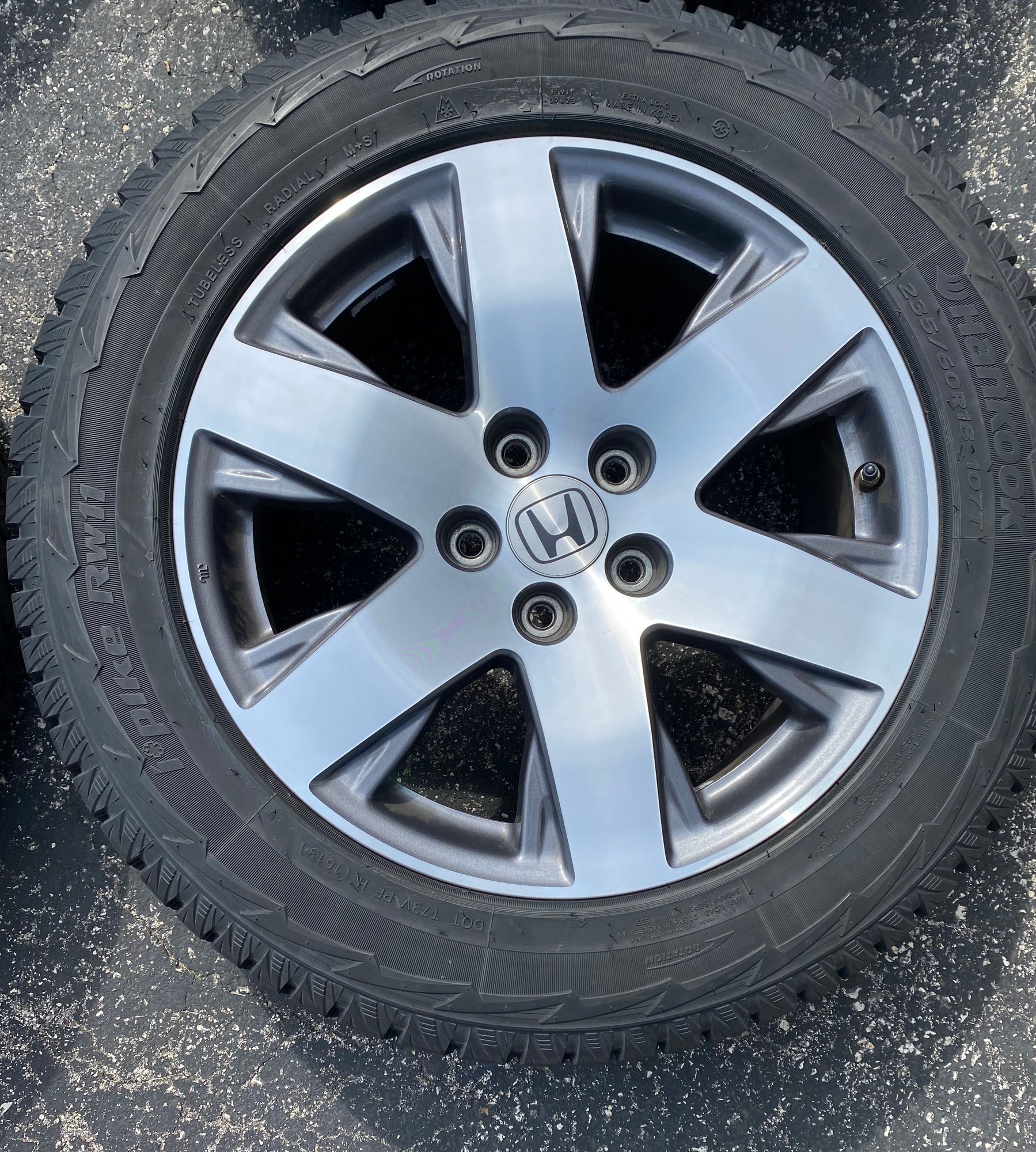 2014 pilot touring wheels w/tpms and winter tires HondaTech Honda