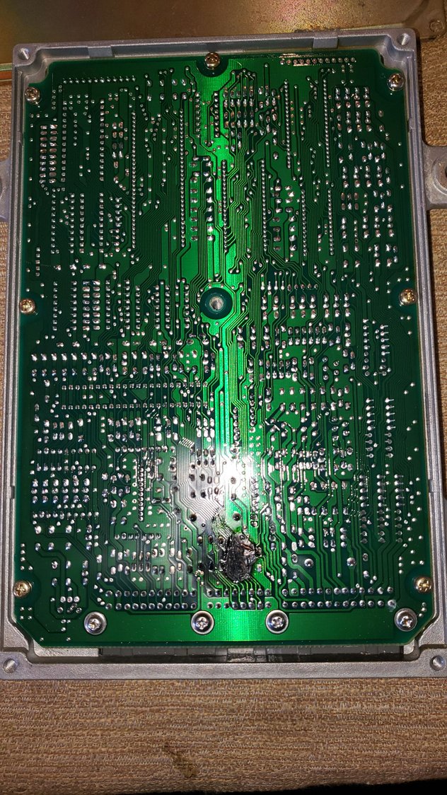 93 civic si hatch ECU/ECM capacitor c13 burn out HondaTech Honda