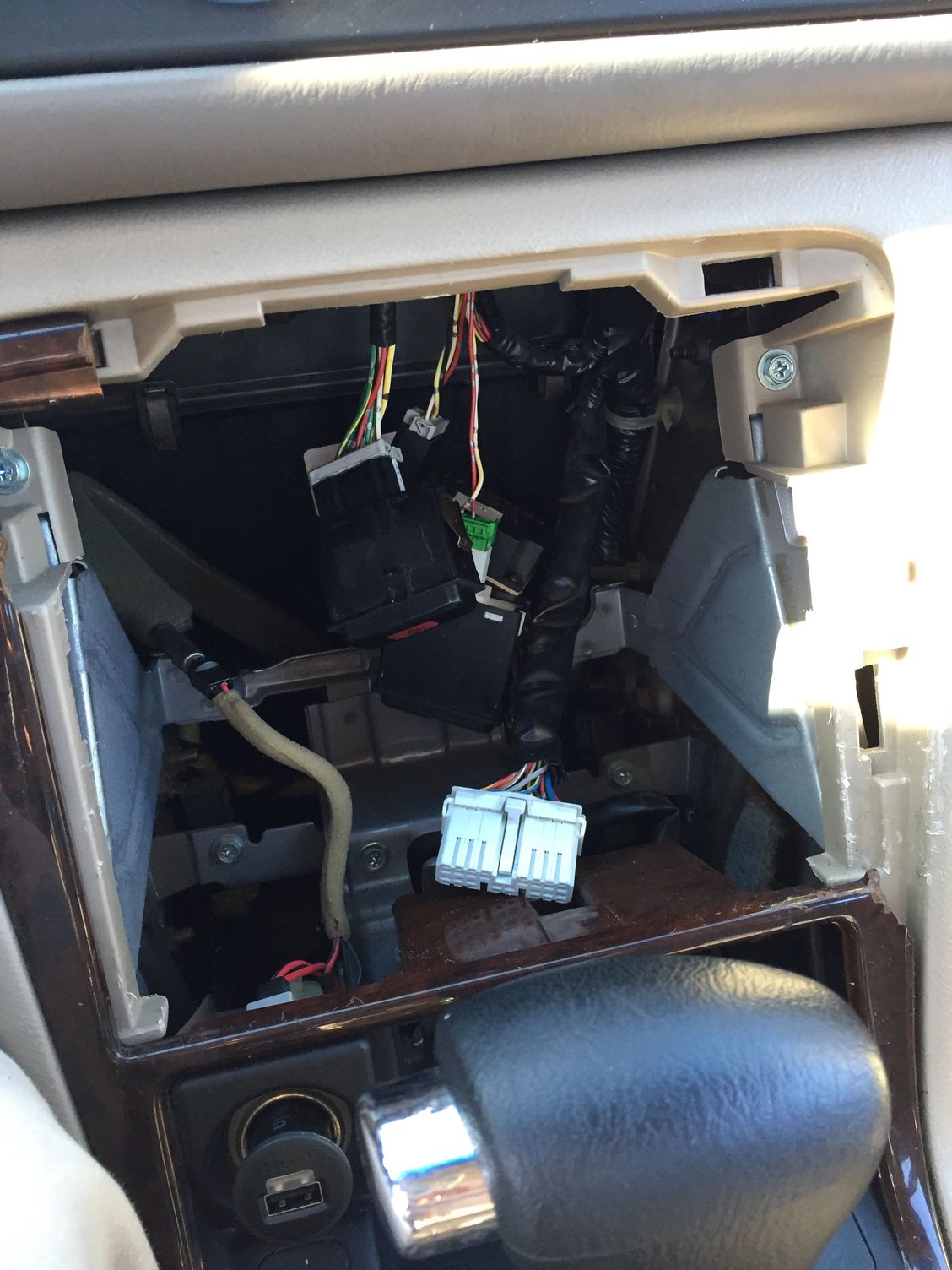 Small light fuse keeps blowing out? HondaTech Honda Forum Discussion