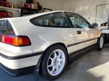 Finally got some pci side skirts on the crx. Changed the look of the car so much. Next we will be working on a front splitter for the car. 