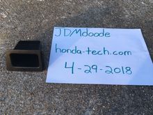 96-98 climate control storage compartment
$1