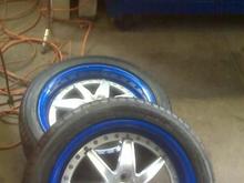 2two of DAmpa-chi's wheels