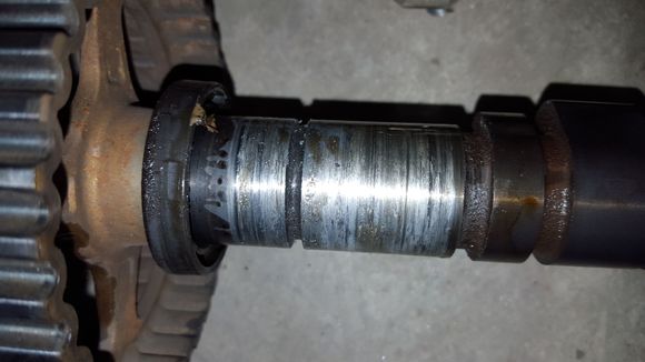 The cam. Intake side.