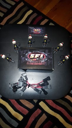 Southbay Fuel Injectors with the care package for the J sight project! (1200s)