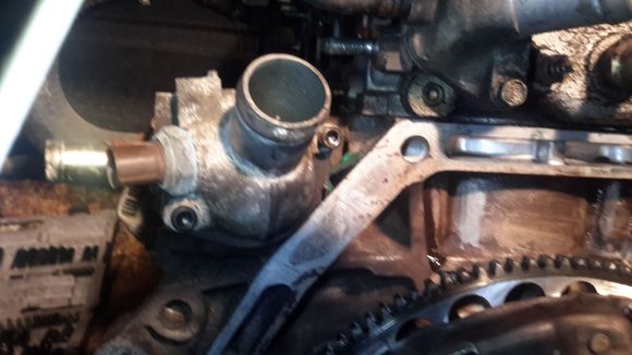 And water inlet bolts.