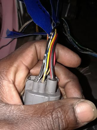 Civic c101 shock tower plug 
Diagram calls for pin 10 blk/ylw for ignition
My harness is blk/red... ... 
Its another one of those "is this the same wire jus diff color?)?