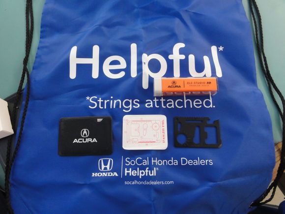 I got a free Honda drawstring backpack, an Acura pocket tool, and an Acura 2200mah power bank at Long Beach.