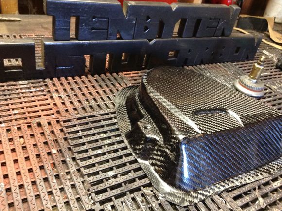 #CarbonFiberTimingCover #SOHCVTEC #Dseries #D16 #HatchElite #TenByTenCustomCarbon #CustomCarbonFiber
So Fresh and so Clean popped right from the mold minutes ago....
More to come.