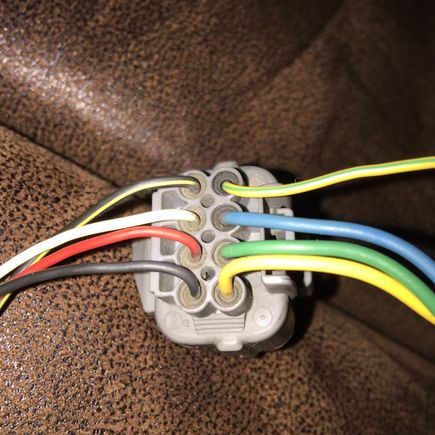 New distributor plug