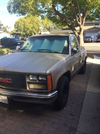 My first ever Vehicle. 1989 GMC Sierra SLE Edition. 5.7L 350 V8.