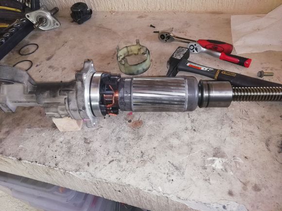 Servicing the original power steering