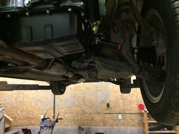brand new oil pan, oil pump, new axles, new halfshaft, new shift linkages and shifter