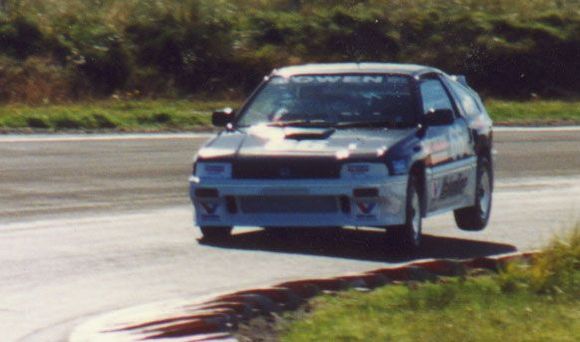 1986 Mugen Honda CRX Si- ZC DOHC - Teretonga Raceway New Zealand 1992
I purchased this cool little car from MUGEN while on a buying trip in Japan in 1991. This car was built by MUGEN Japan for the Niseki Trust Racing Series. I shipped it home to NZ and rebuilt it using as many of the original factory parts. Went on to many 1600 cc class wins.
I recently got to drive this car again When I returned to New Zealand last year after 14 years in the USA. It was as if I had never left home! The car still performs incredibly well.
Gotta love that Torsion Bar front suspension!
