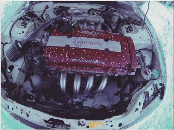 JDM b18C type R full swap -150 Thousand km's - Freshly built head - Slightly ported head - Skunk 2 Tuner 2 cams - AEM true time Cam gears - BC dual valve springs - all new valves - all new top end gaskets - p30 b16 ported intake manifold - 70mm Throttle body - 450cc injecters, also car came with AEM AFR which i needed!