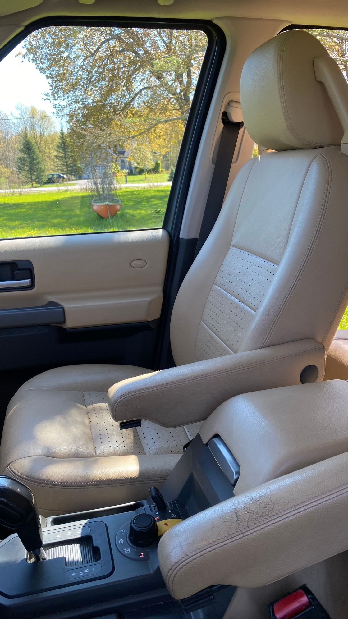 2005 Land Rover LR3 - Fs - 2005 lr3 hse - Used - VIN SALAG25445A333108 - 200,209 Miles - 8 cyl - 4WD - Automatic - SUV - Red - Clarence, NY 14031, United States