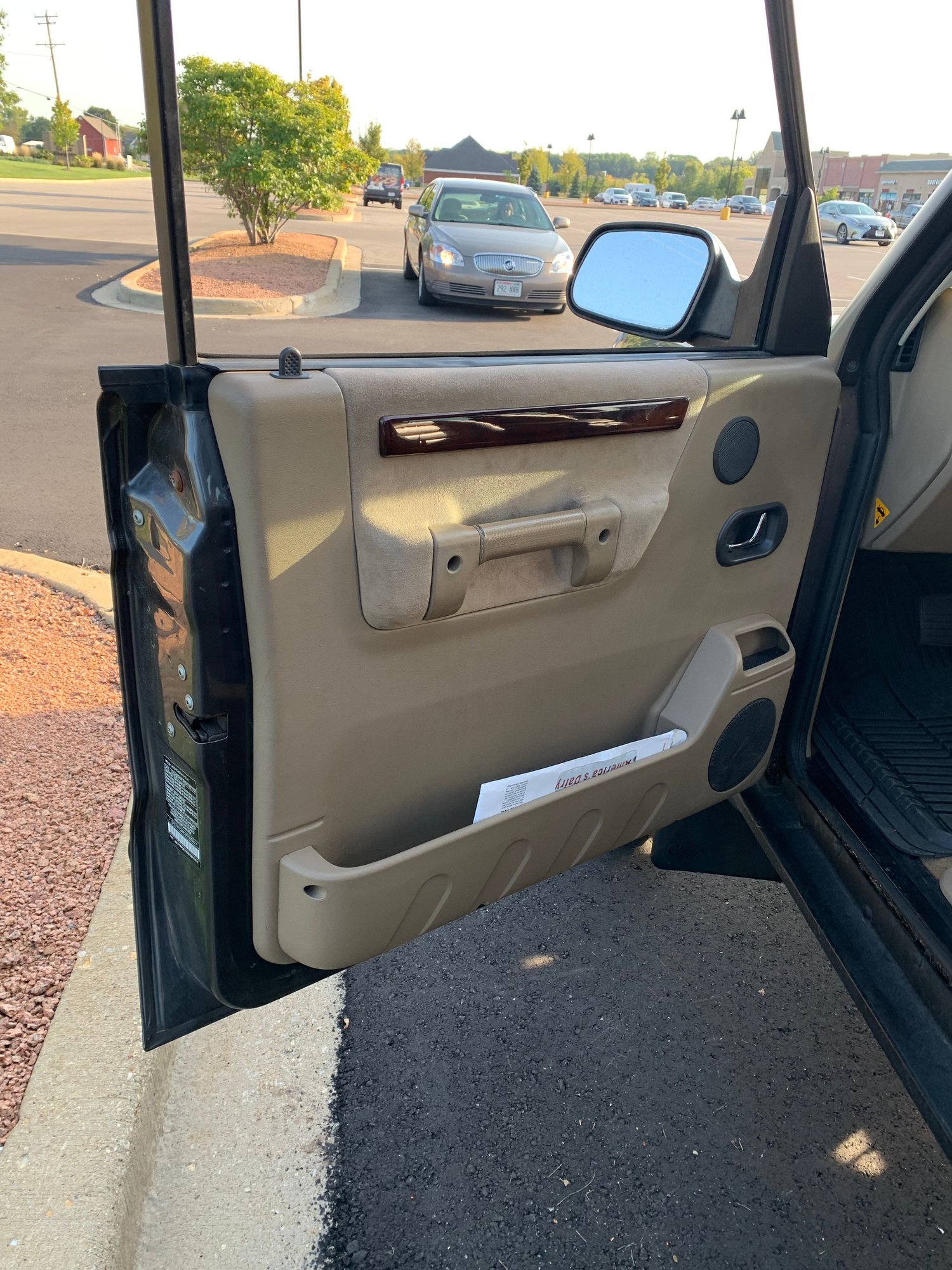 2002 Land Rover Discovery - 02 Disco 2 Se7 - Used - VIN SALTW12442A762092 - 142,000 Miles - 8 cyl - AWD - Automatic - SUV - Gray - Oconomowoc, WI 53066, United States