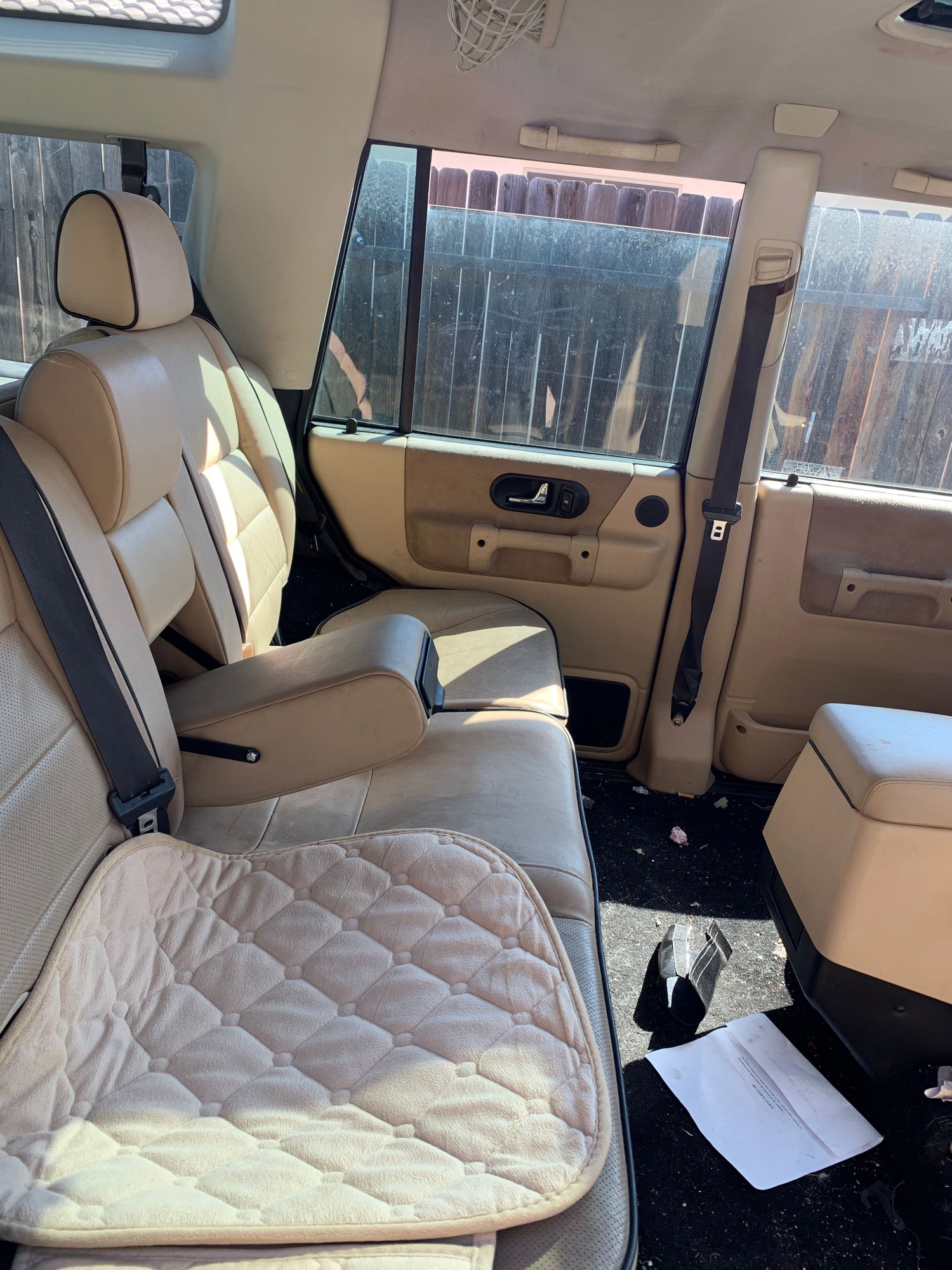 2003 Land Rover Discovery - 2003 Discovery 2 Part Out one week only! - Bakersfield, CA 93314, United States