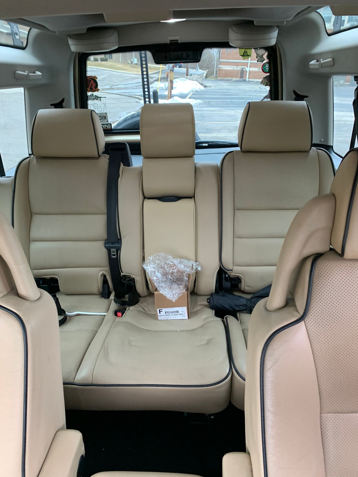 2004 Land Rover Discovery - 2004 Land Rover Discovery SE7 - Used - VIN Saltw194x4a864795 - 150,000 Miles - 8 cyl - 4WD - Automatic - SUV - Gold - Dayton, OH 45405, United States