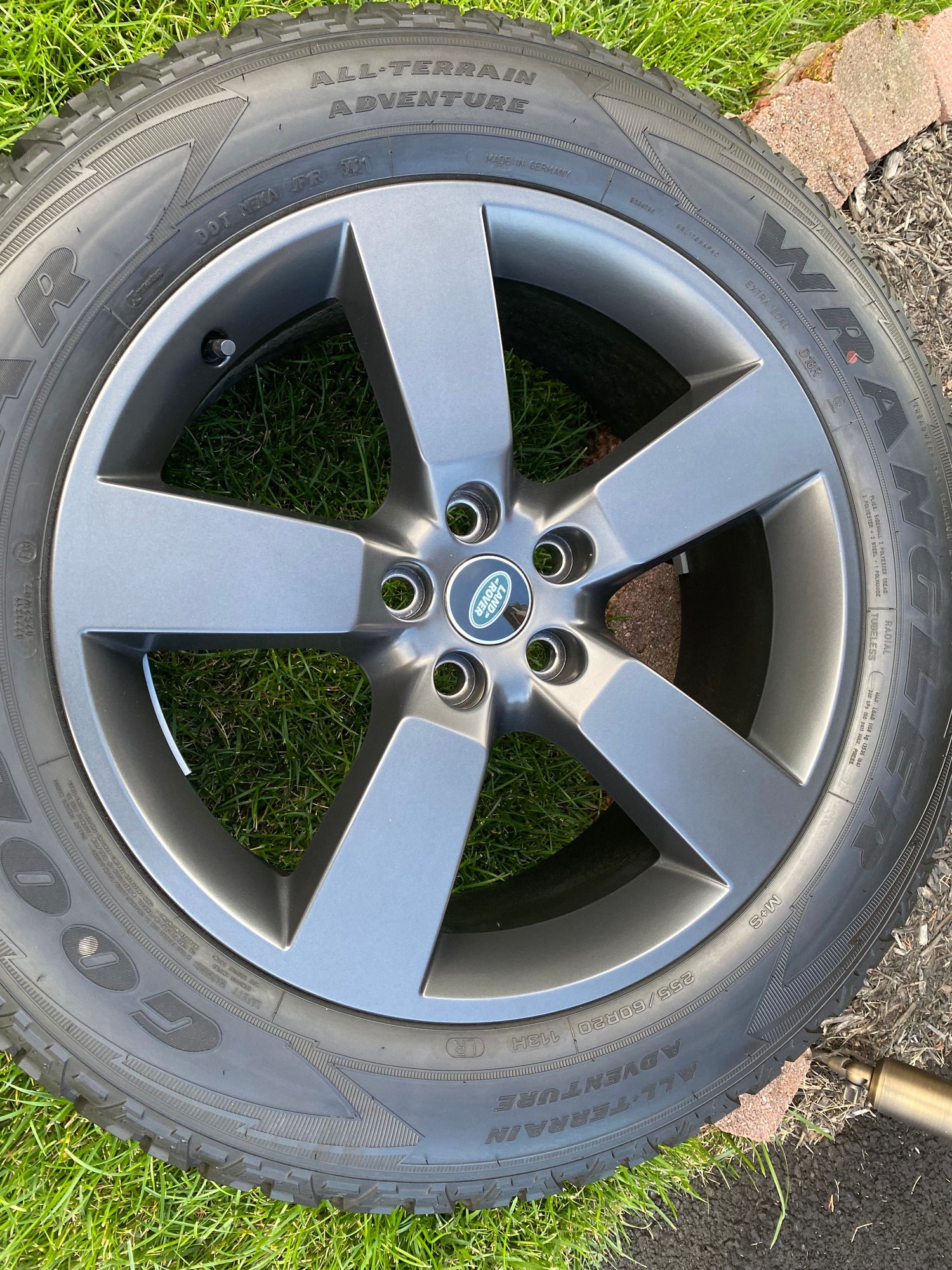 Wheels and Tires/Axles - 2022 defender 20” wheels, tires, and TPMS - Used - 0  All Models - Lorton, VA 22079, United States