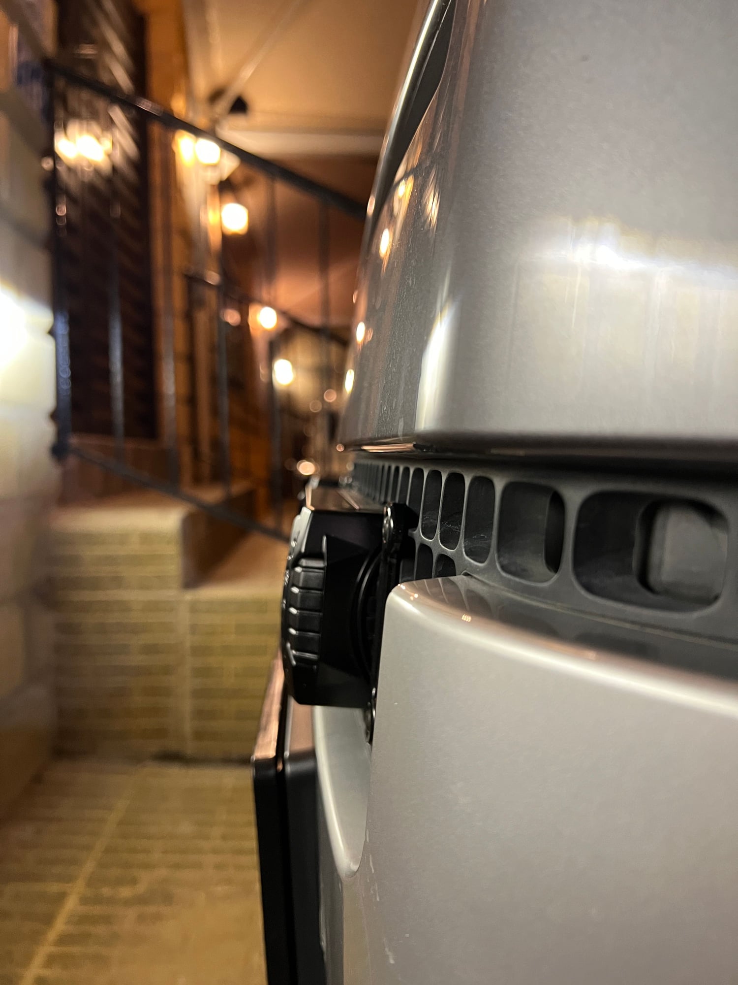 Triple-R® - Land Rover Defender 2020 Grille Mounts for Linear-18 Elite LED  Light Bar