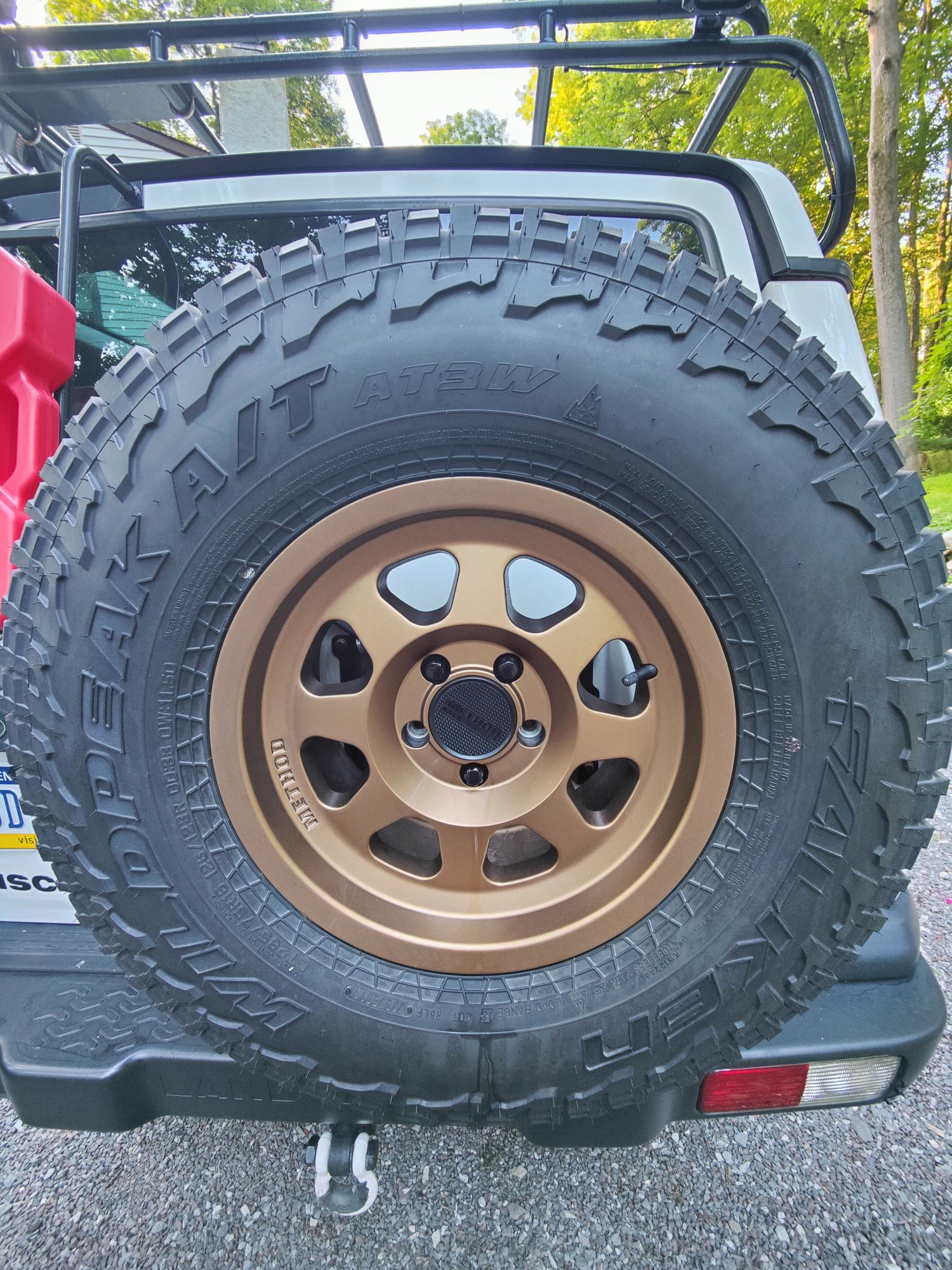 Wheels and Tires/Axles - (5) 16x8 Methods Bronze with 285/75/16 Wildpeak AT3s - Used - 2001 to 2004 Land Rover Discovery - New Hope, PA 18938, United States