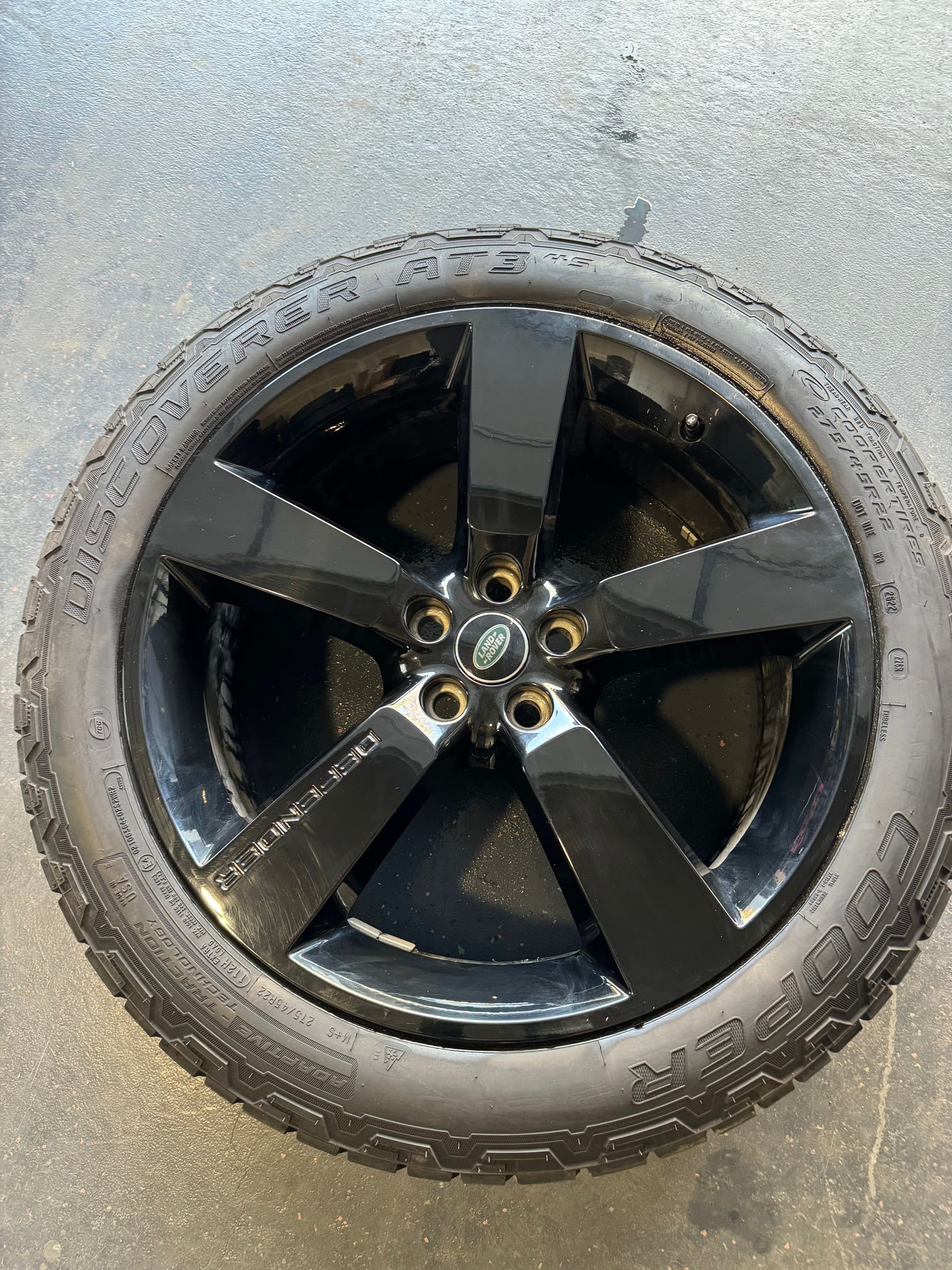 Wheels and Tires/Axles - Land Rover Defender 22" Style 5098 Gloss Black, Cooper AT3 4S Tire,  Includes Spare - Used - All Years  All Models - Denver, CO 80204, United States